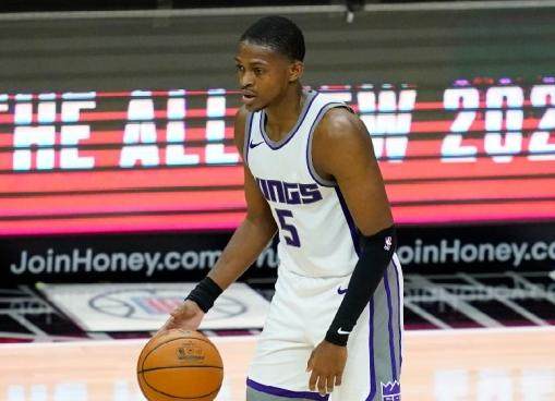 76人探索与国王交易可能 多支球队有意得到福克斯