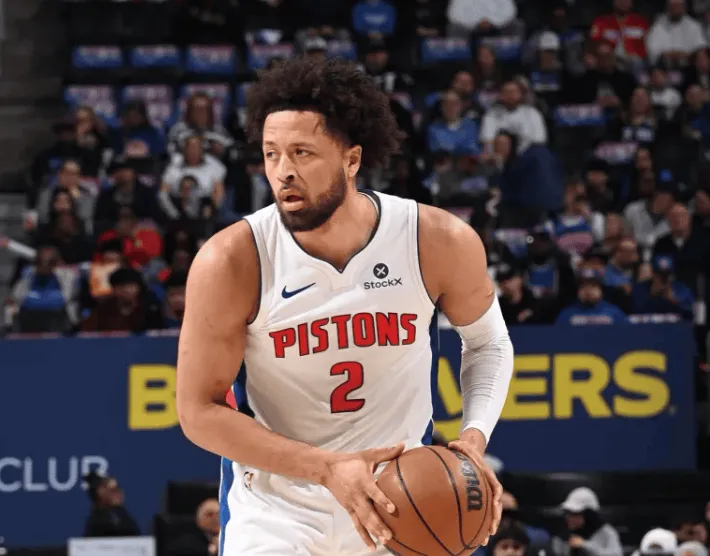 亚博官网-坎宁安复出出战25分钟，投篮11中6得到13分5篮板10助攻